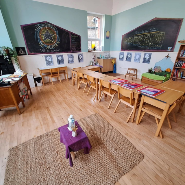 🌷 THANK YOU to everyone who joined us for Open Day on Saturday, and to our wonderful teachers for creating such inviting spaces. 

We love helping families discover Steiner Education, so if you're curious to know more just choose one of our visit options:

- Walk Through the Years’ (whole-school) Visit Mornings - every month, an opportunity for prospective parents to experience the whole School in action
- An Individual Visit at a time to suit you

Find out more and book at the linktree in our Bio

#waldorfclassroom #waldorfblackboard #waldorfchalkboard #wearewaldorf #waldorfeducation #steinereducation #cardiff_steiner_school #waldorfschool #steinerschool #steinerschule #waldorfinspiration #waldorfinspired